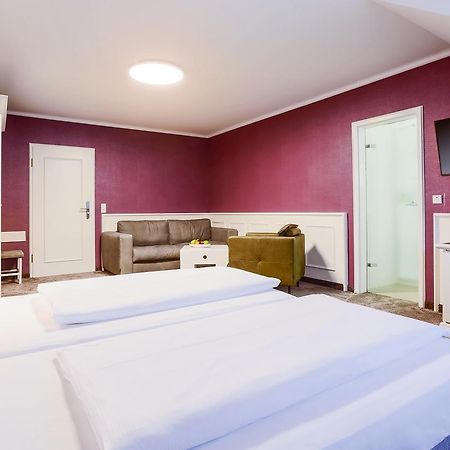 Hotel - Restaurant Erich Roediger バート・シュタッフェルシュタイン エクステリア 写真